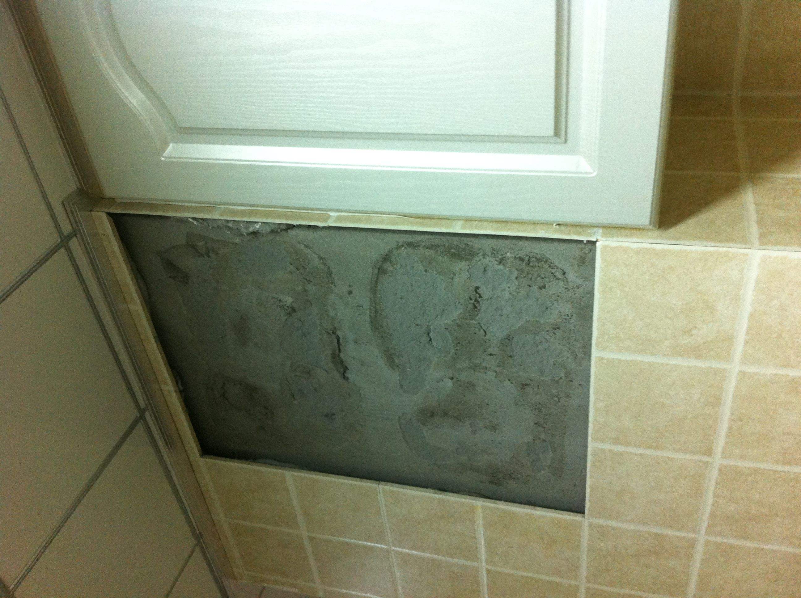 墙砖空鼓怎么处理好呢图片(针对近两年墙砖空鼓的现象的维修方法)