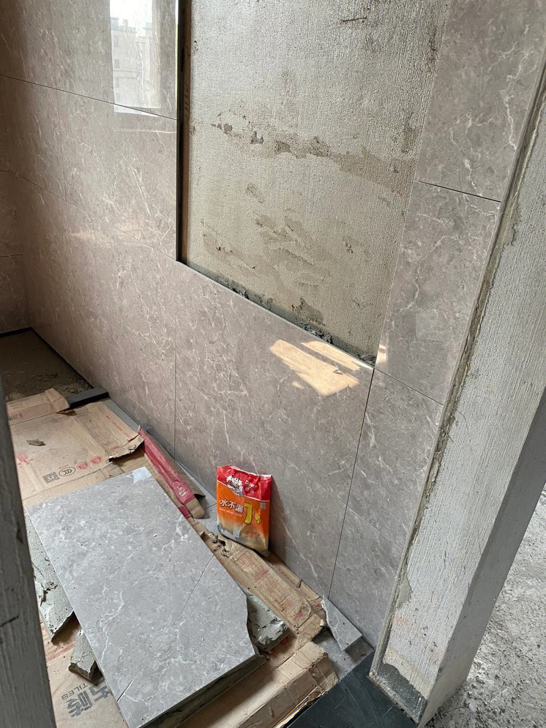 墙砖脱落前有预兆(墙砖脱落前有预兆怎么办)